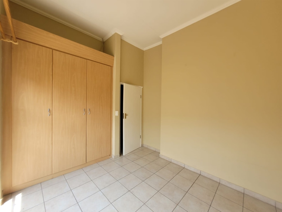 To Let 3 Bedroom Property for Rent in Kosmos North West